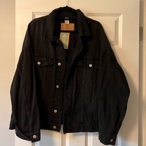 NWT H&M oversized black denim jacket